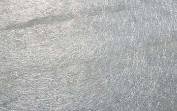 Avening Green laminate fibreglass or shingles?